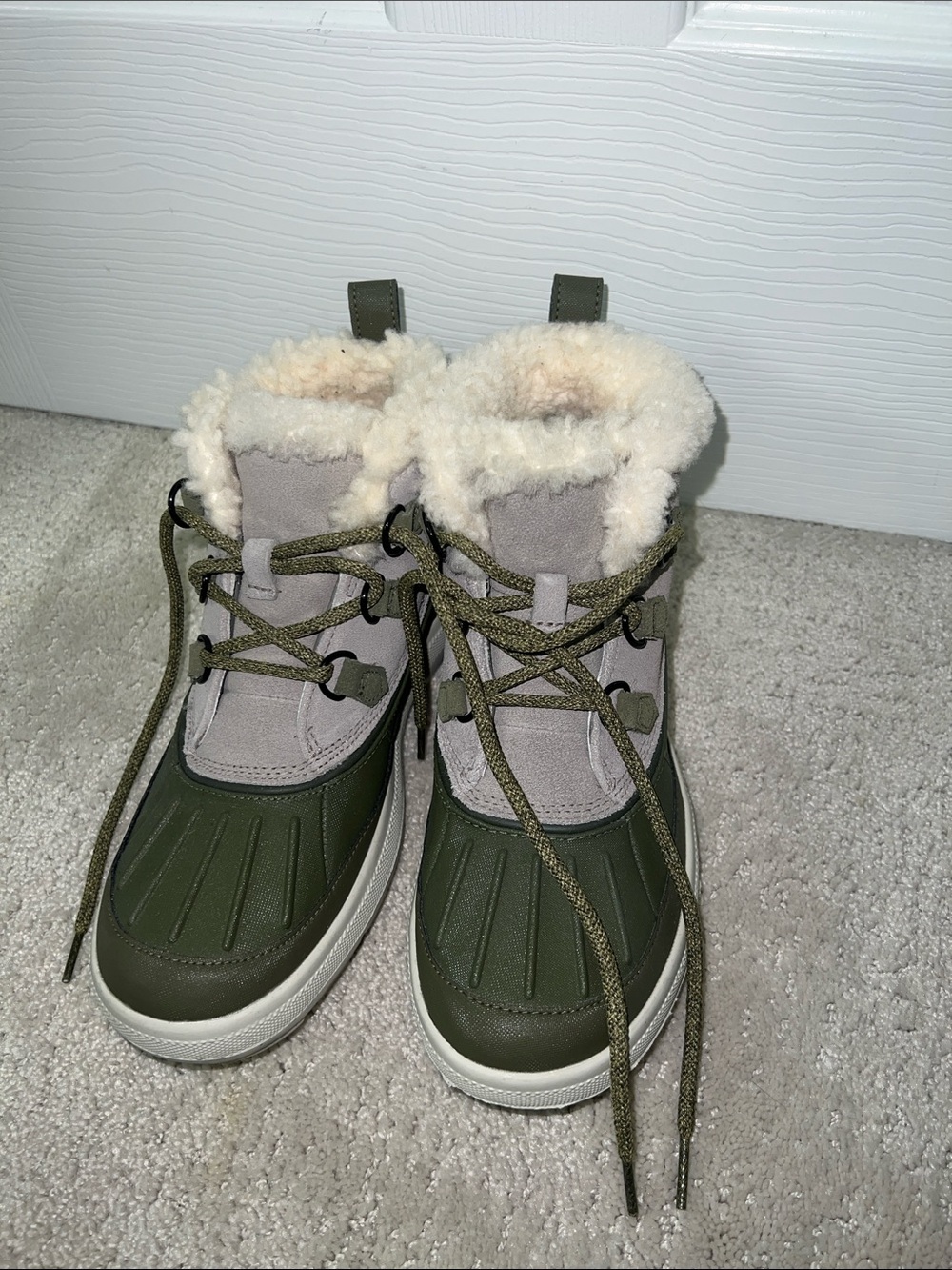 Nike Cozy Olive & Cream Sherpa Winter Boots